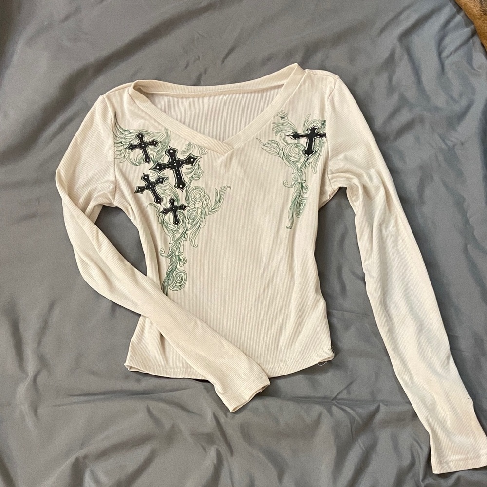 Elegant Cream Long Sleeve Top with Embroidery
